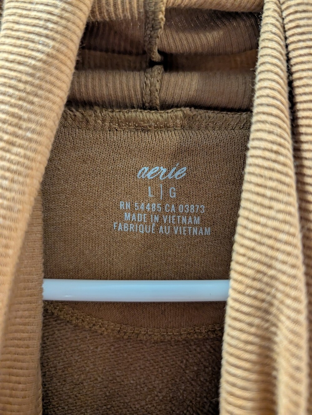 Aerie Large Brown Cozy Oversized Turtleneck Sweatshirt in Mustard-note mark - Picture 2 of 6